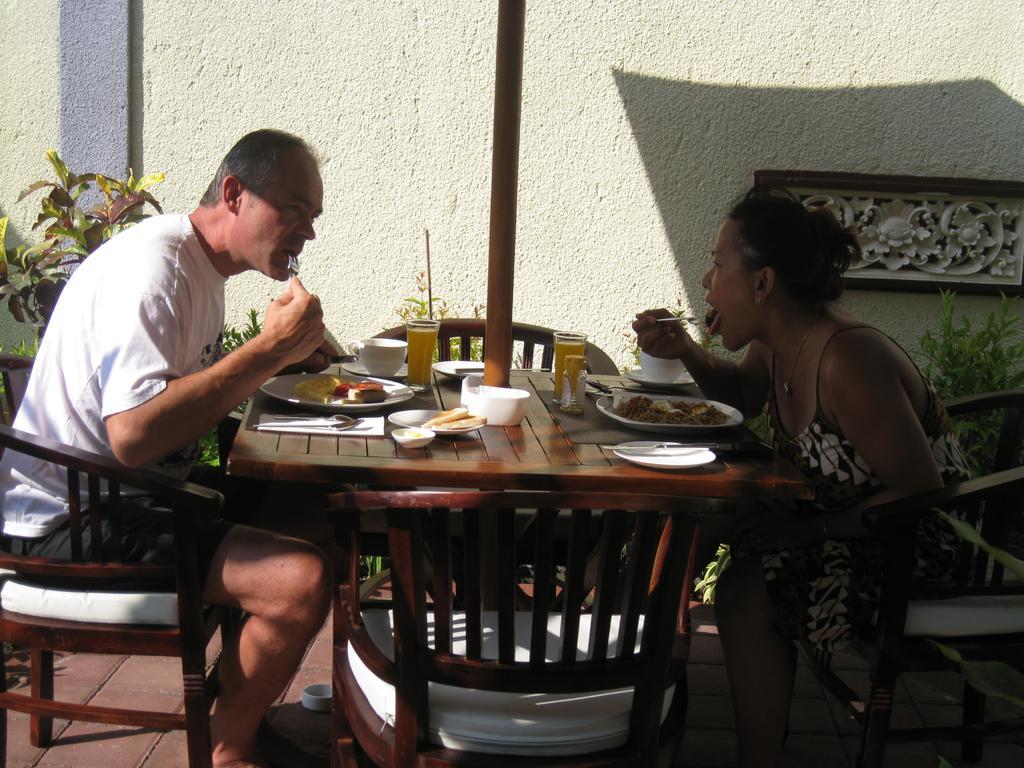 Frangipani Homestay Nusa Dua  Zewnętrze zdjęcie
