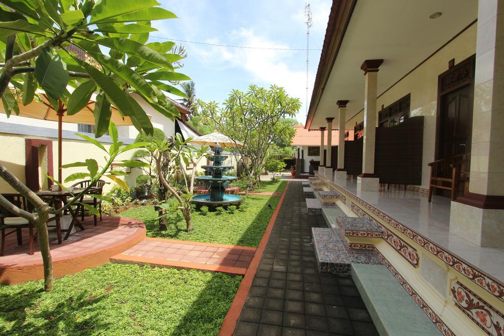 Frangipani Homestay Nusa Dua  Zewnętrze zdjęcie