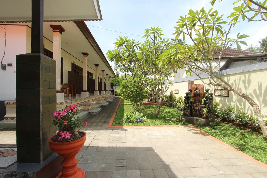 Frangipani Homestay Nusa Dua  Zewnętrze zdjęcie