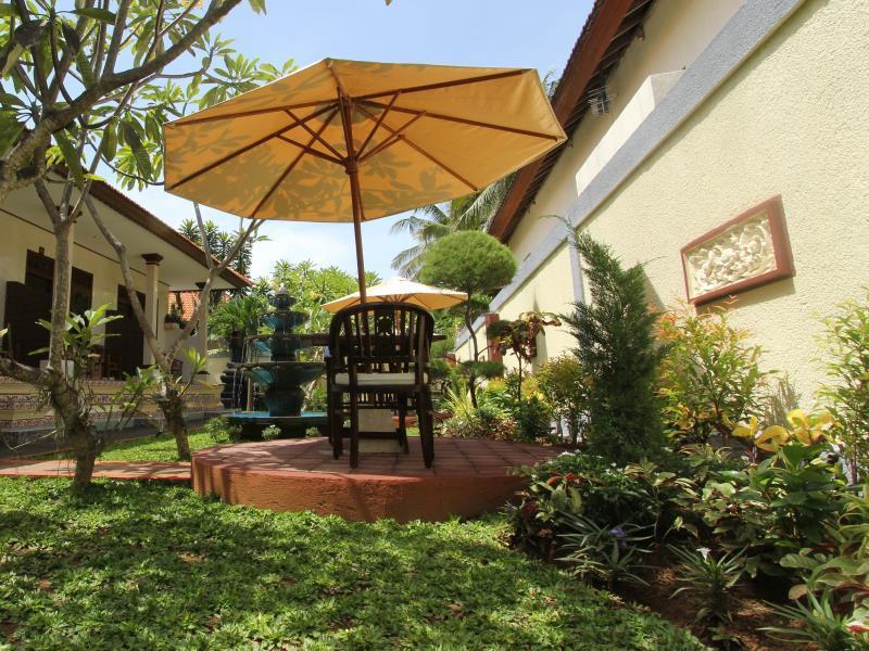 Frangipani Homestay Nusa Dua  Zewnętrze zdjęcie