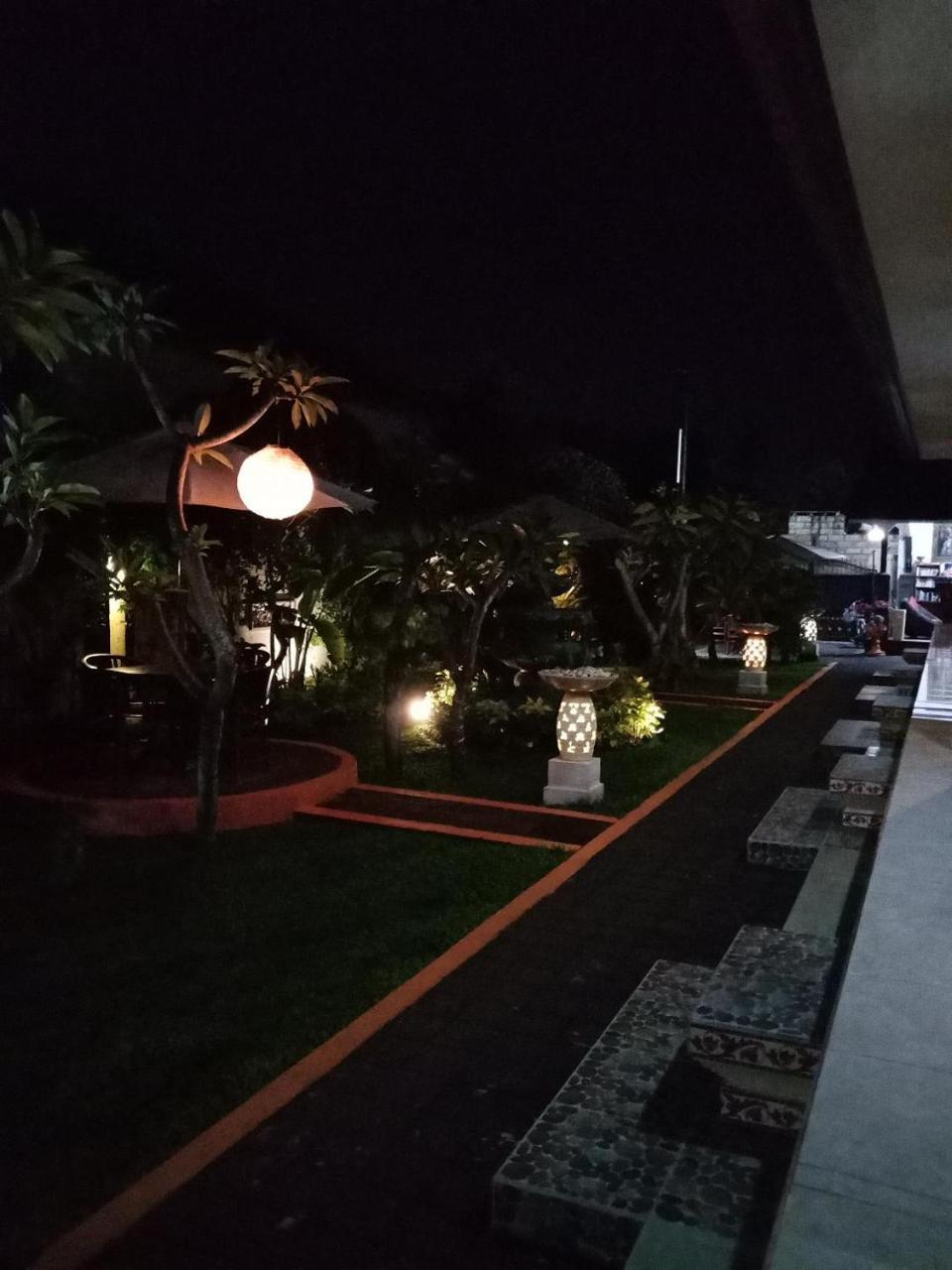 Frangipani Homestay Nusa Dua  Zewnętrze zdjęcie